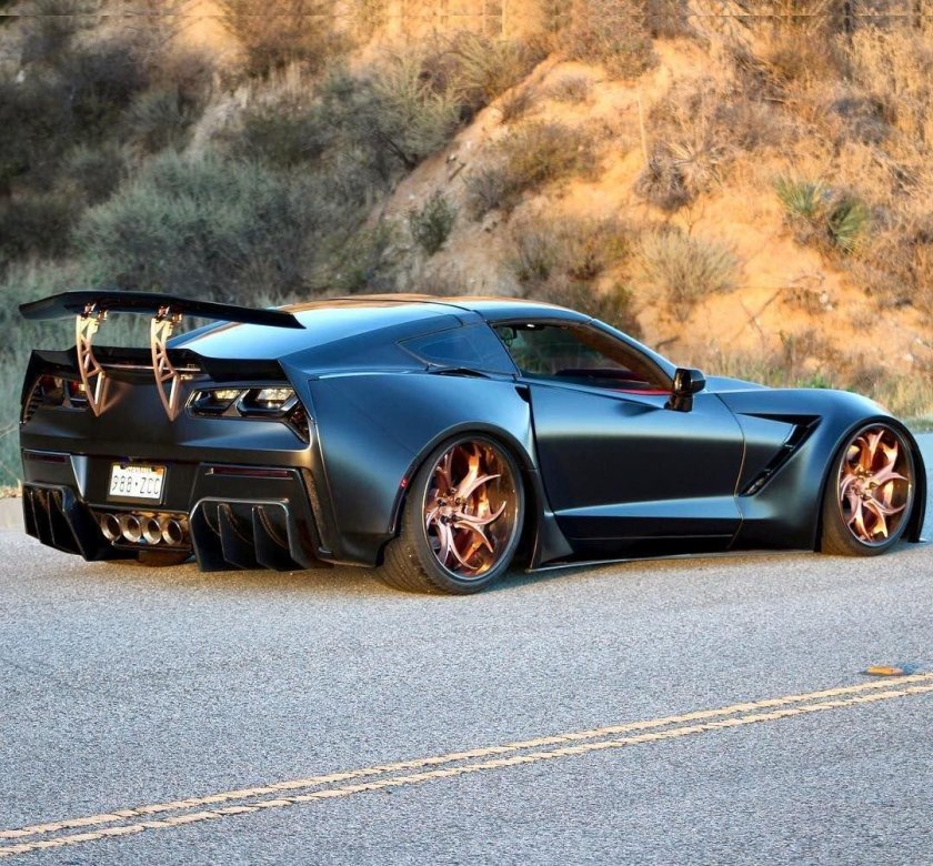 Chevrolet Corvette спорткар