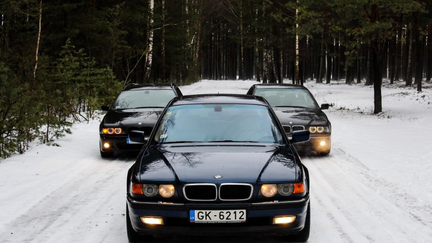 Бмв 750 е 38 бумер