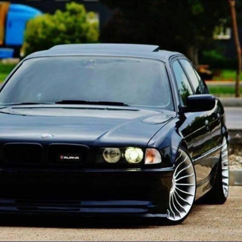 БМВ е38 Альпина