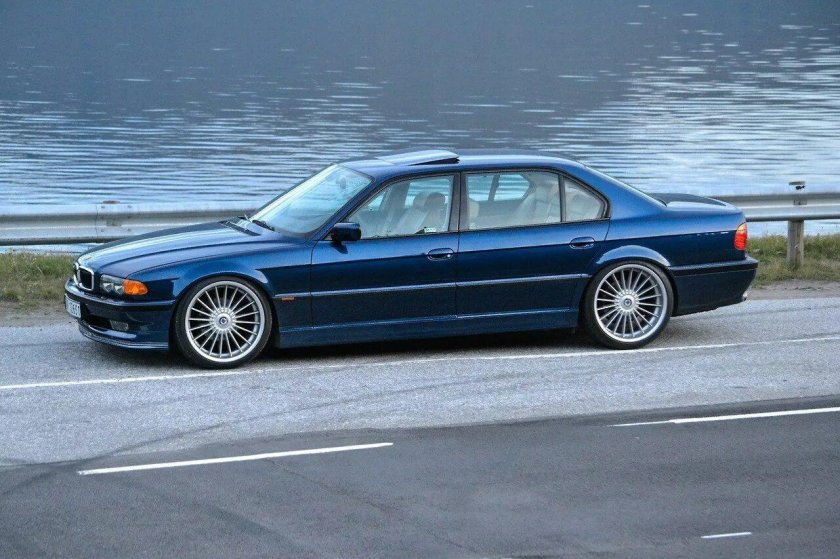 BMW 7 e38 Alpina