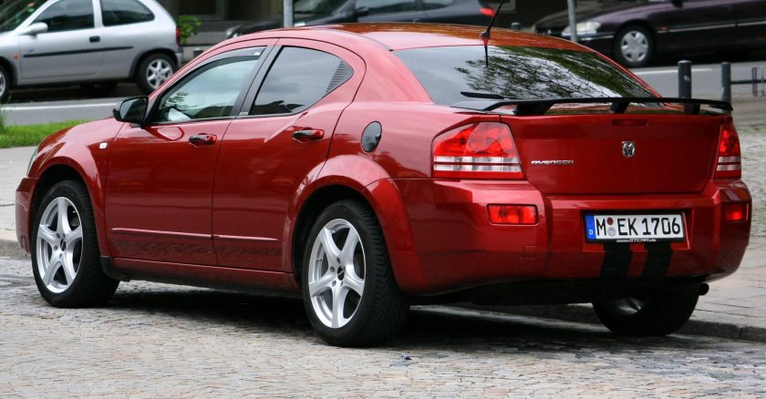 Додж Авенджер 2007 2.4