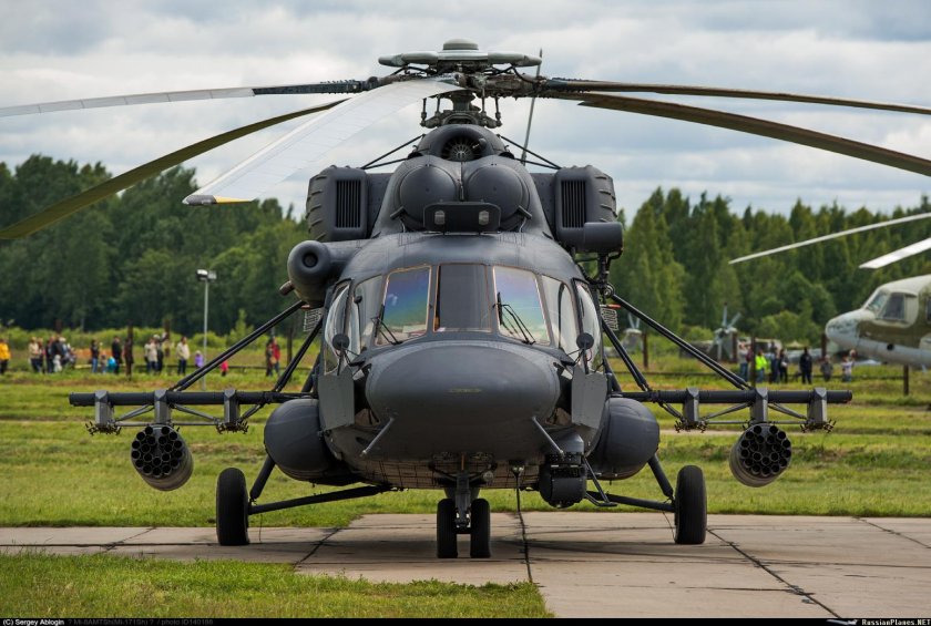 Ми-18 вертолет