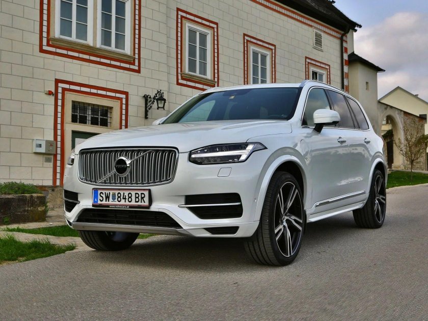 Volvo xc90 t8