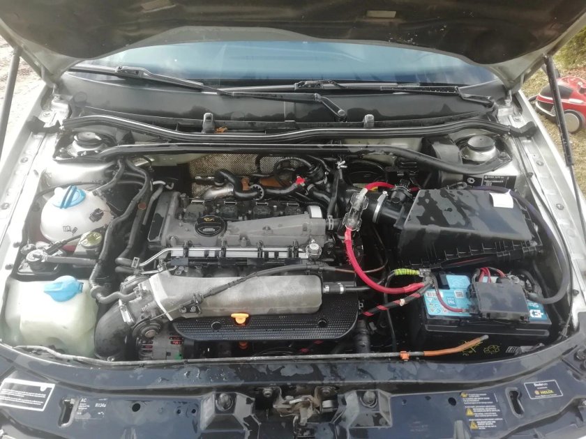 Skoda Octavia Tour 1.4 подкапотное