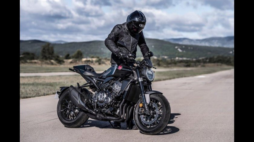 Honda cb1000r Black Edition