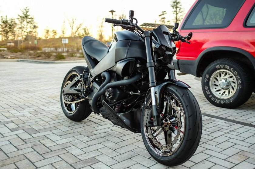 Стрит Файтер мотоцикл