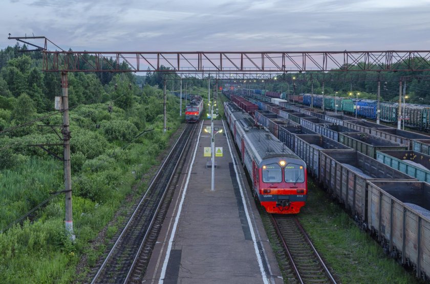 Электропоезд эд 4 м