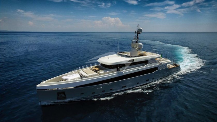 Люксури яхта