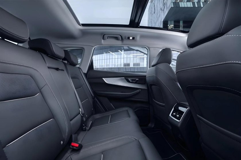 Тигго 7 про интерьер