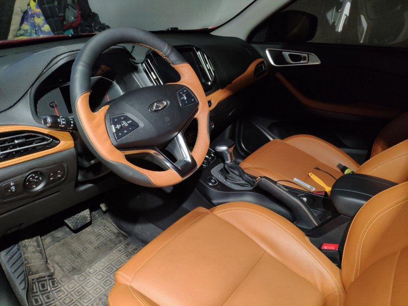 Чери Тигго 7 про салон