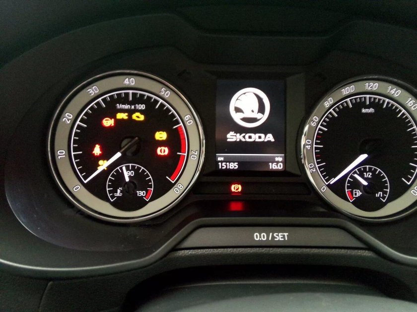 Приборка максидот Шкода Октавия а7