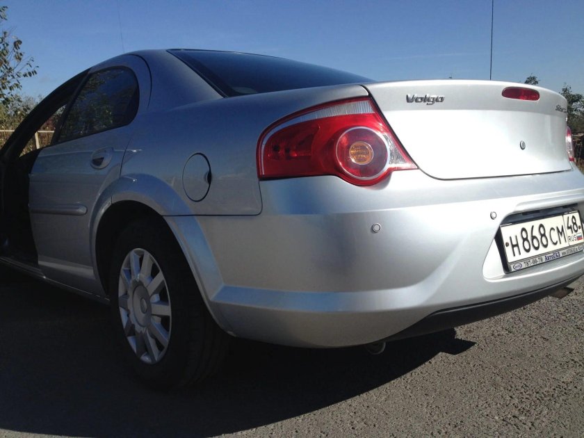 Волга Сайбер сзади