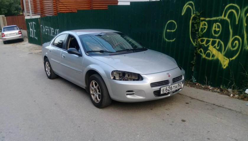 Додж Стратус 2.4