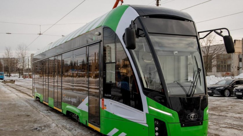 Трамвайный вагон модели 71-911ем «Львенок»