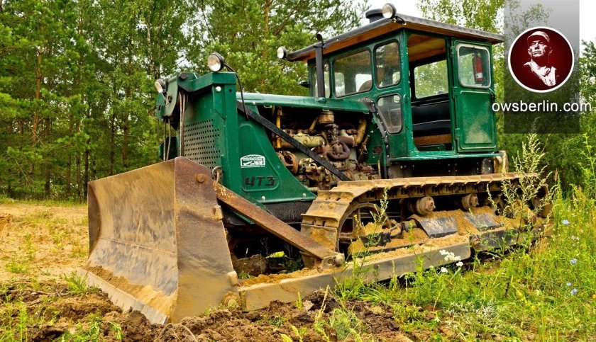 ЧТЗ 100 бульдозер