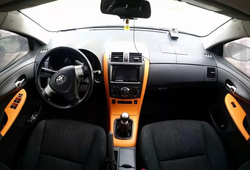 Toyota Corolla 2008 салон
