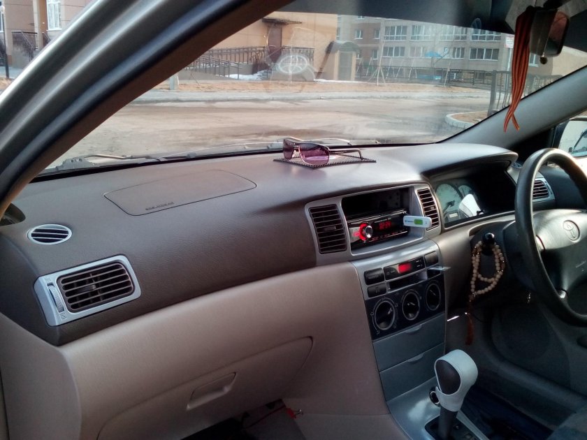 Corolla e120 салон