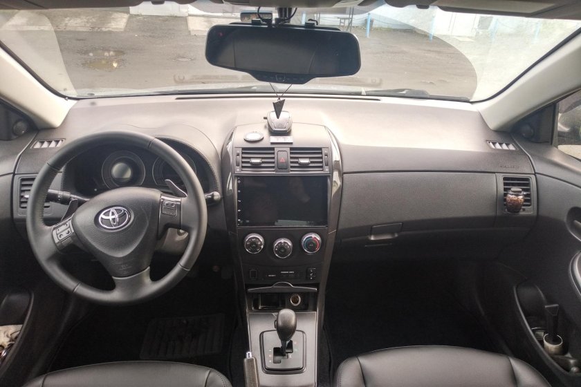Toyota Corolla 150 салон