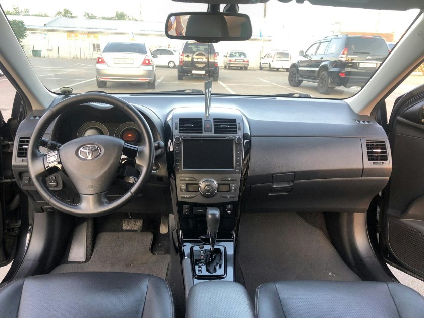 Тойота Королла 150 салон