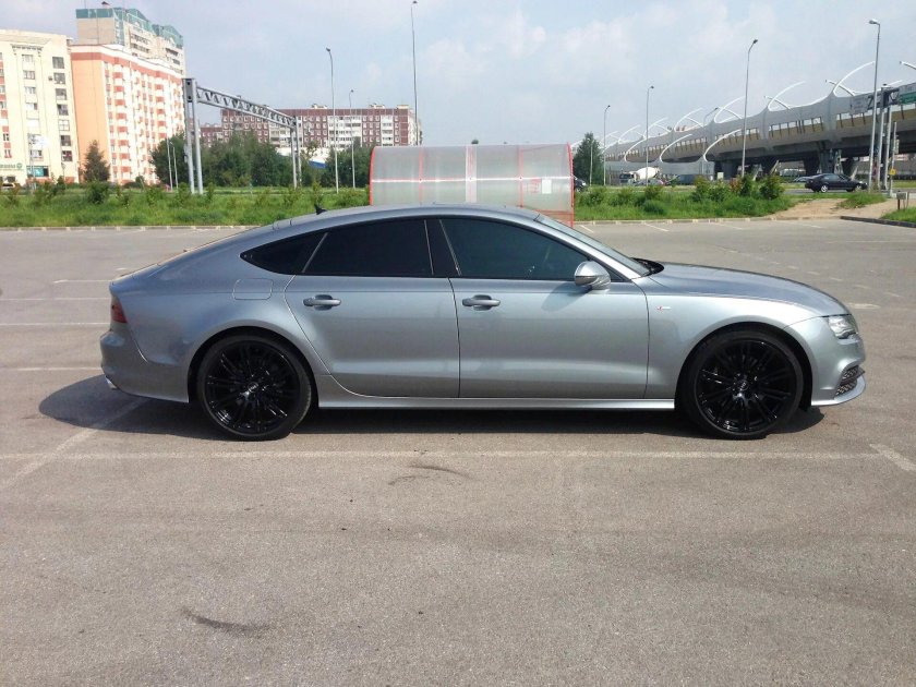 Audi a7 тонированная