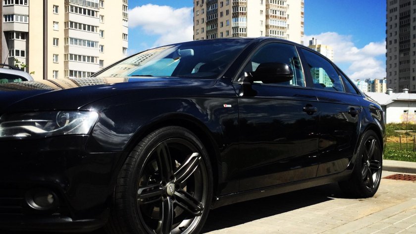 Черные диски на Ауди а4