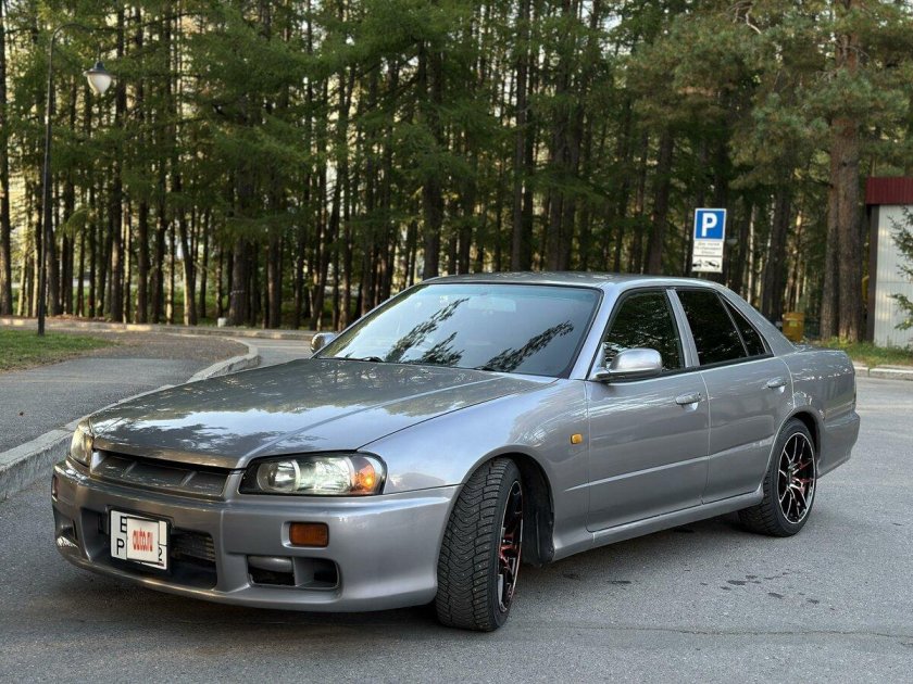 Ниссан скайлайн r 34