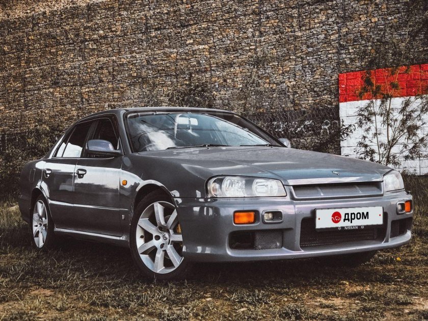Nissan skyline 1998