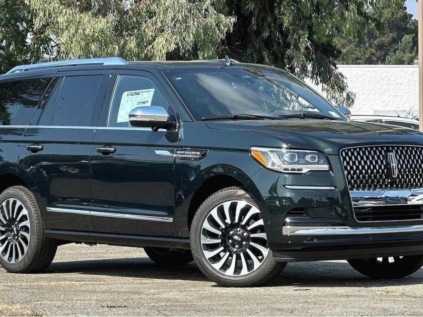 Новый линкольн навигатор