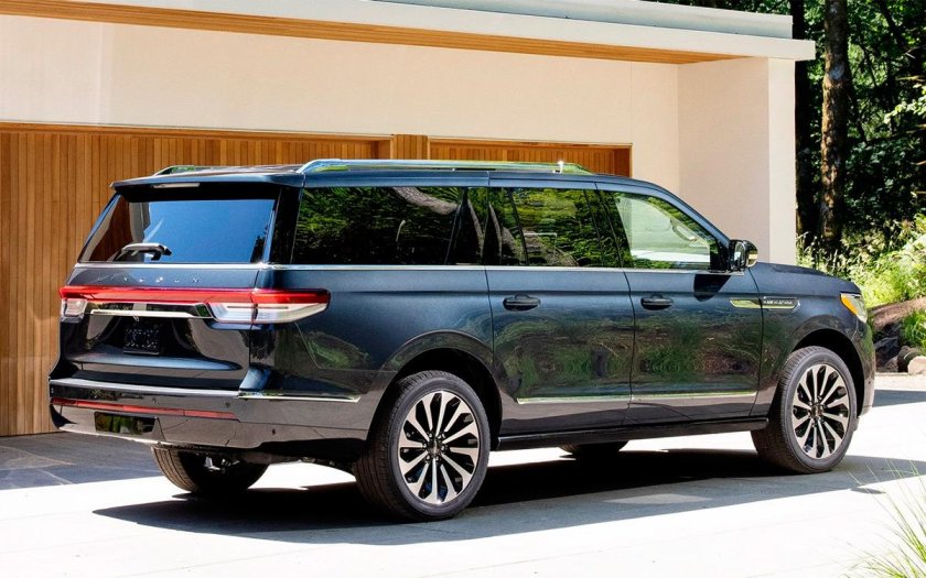Lincoln Navigator 2022