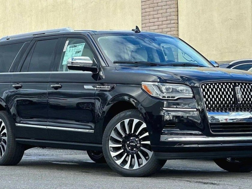 Lincoln Navigator 2023