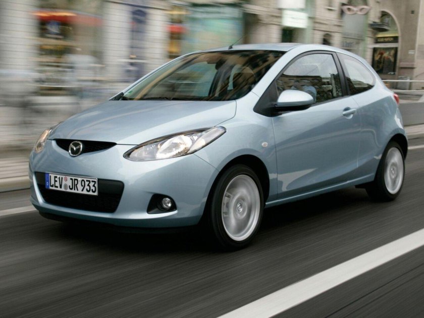 Mazda 2 3 door