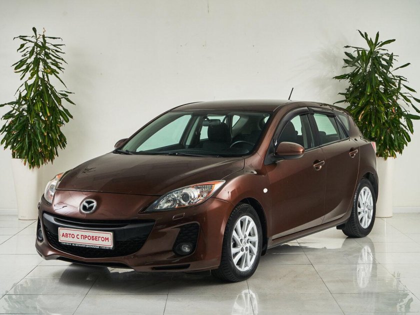 Мазда коричневая