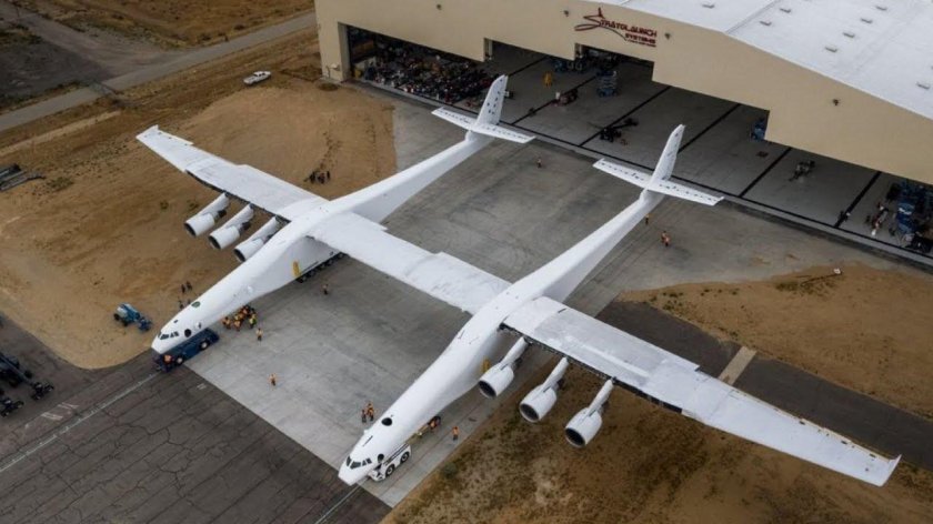 Stratolaunch model 351