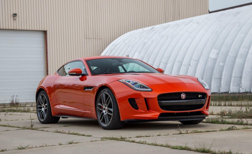 Jaguar f Type 2015