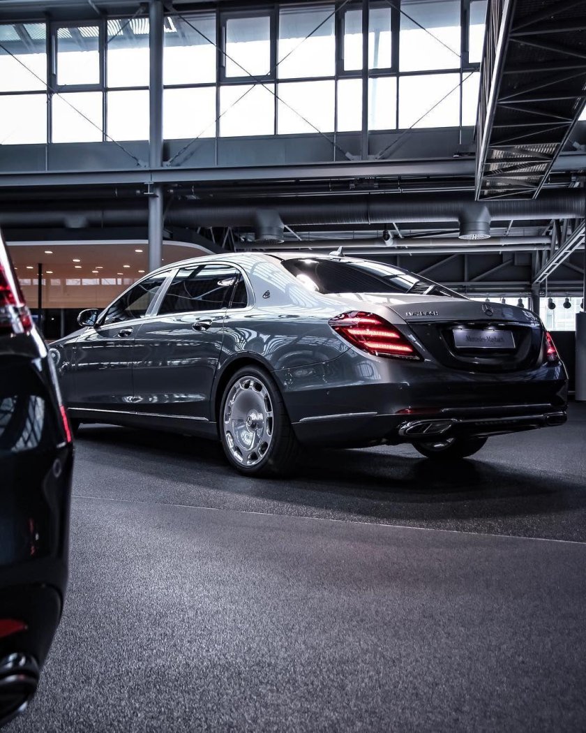 Майбах в сервисе