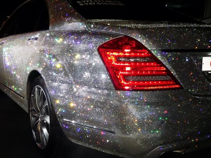 Мерседес 222 Сваровски золото