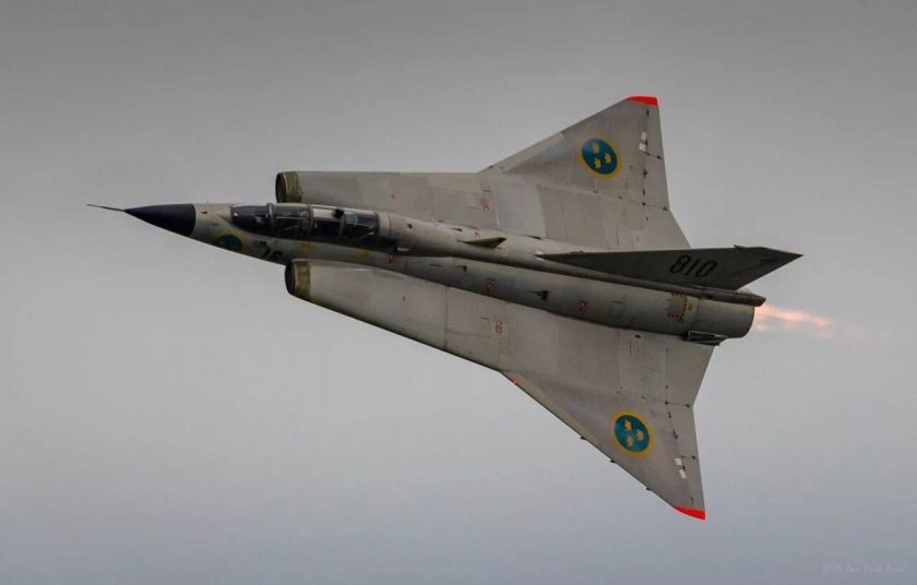 Saab j-35 "Draken", истребитель