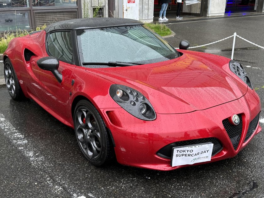 Alfa romeo 4c spider