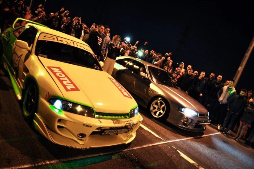 Ночные гонки в Москве