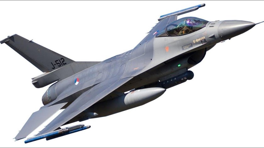 F16 истребитель