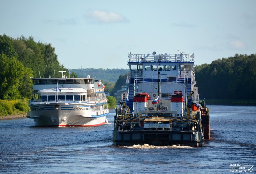 Буксир толкач