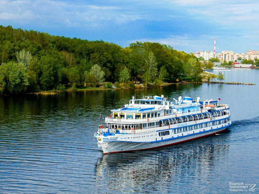 Круизы по волге