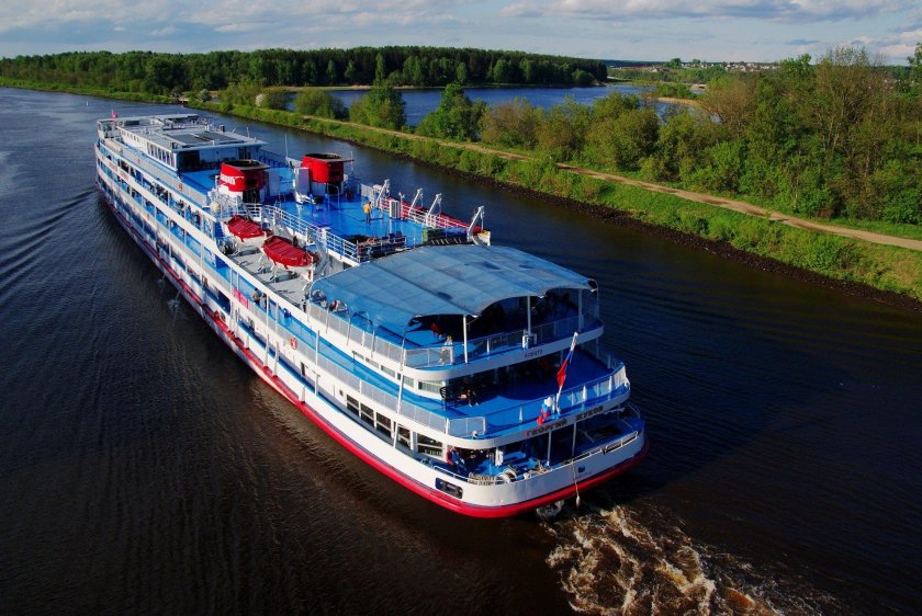 Судоходство на реке Обь