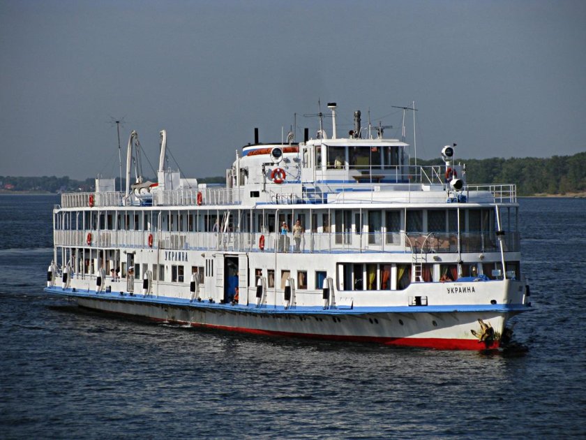 Теплоход Булгария проект 785