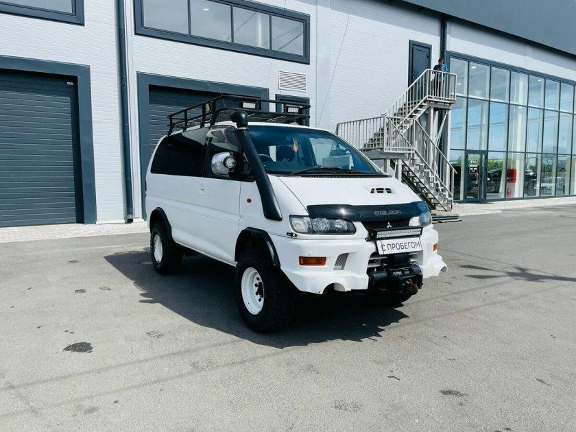 Мицубиси делика l400