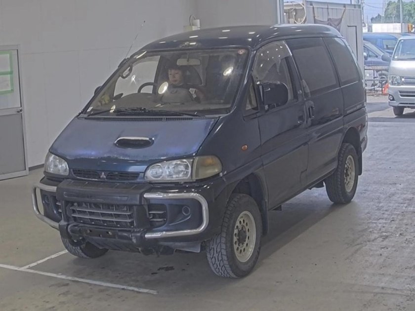 Митсубиши делика