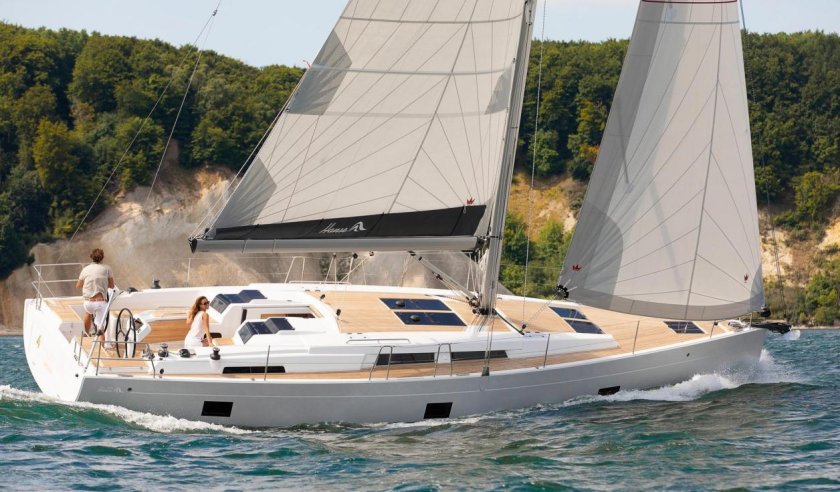Яхта Hanse 458