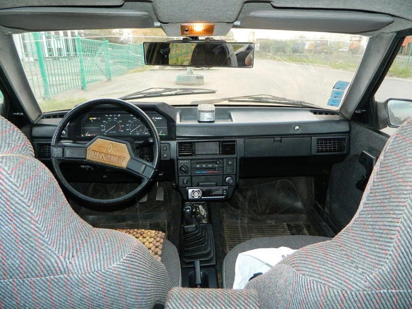 Москвич 2141 Святогор салон