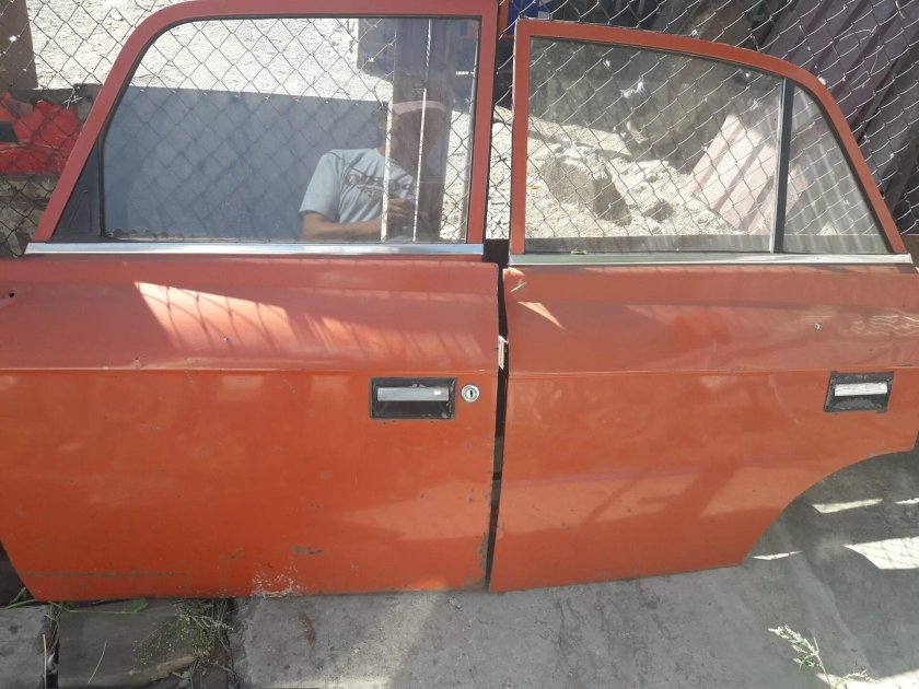 Дверь Москвич 412