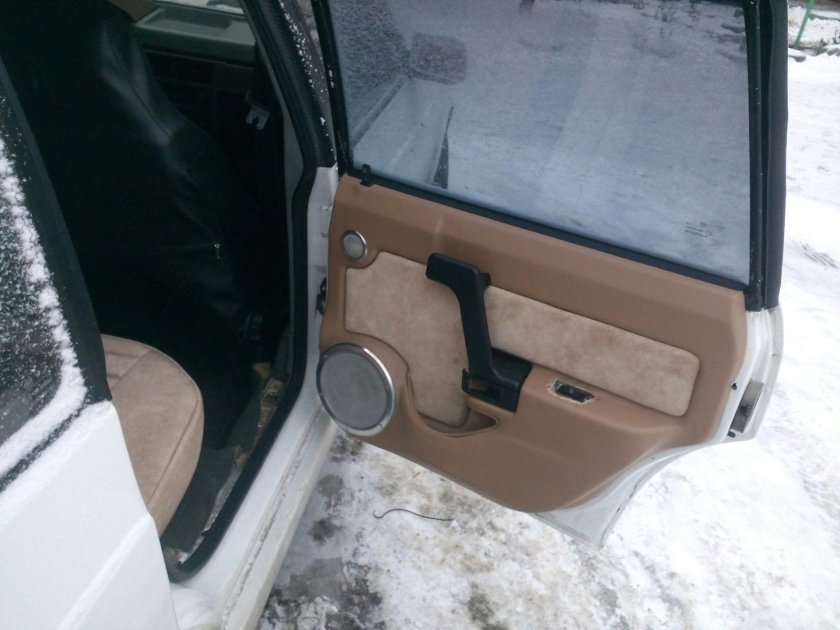 Дверные карты Москвич 2141